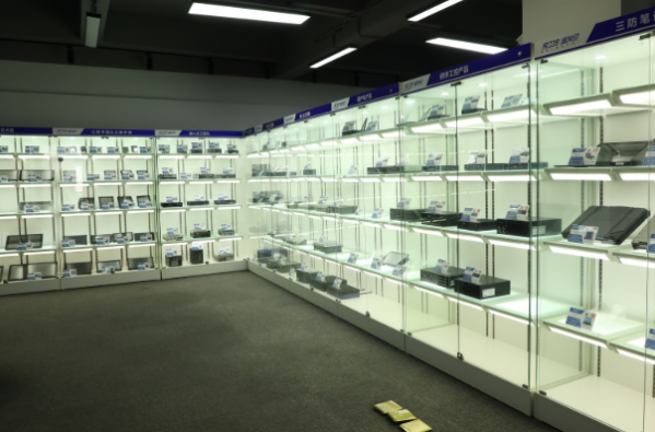 東田工控機.png